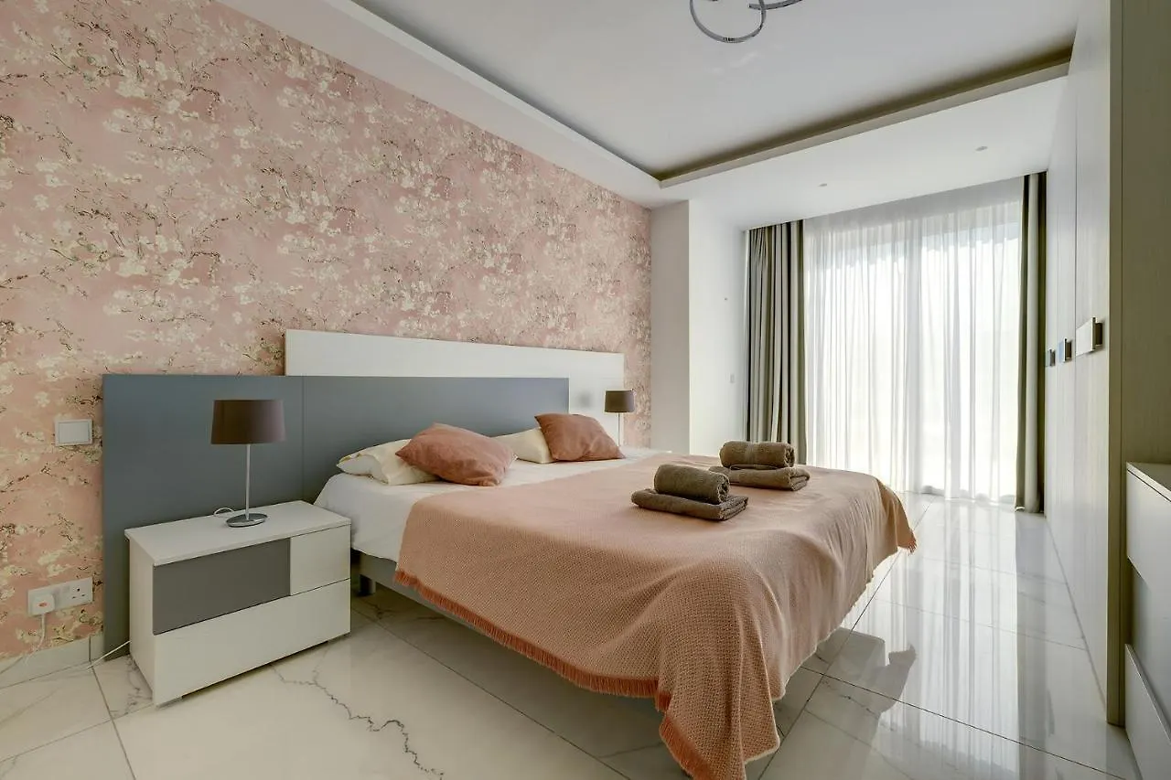Super Luxury Penthouse With Hot Tub And Pool Apartment Tal-Franciz