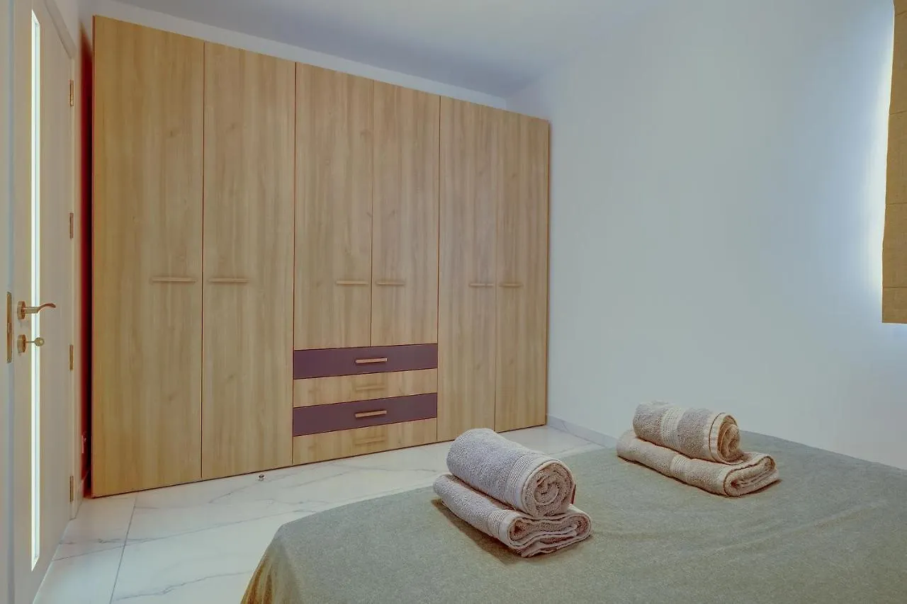 Super Luxury Penthouse With Hot Tub And Pool Apartment Tal-Franciz